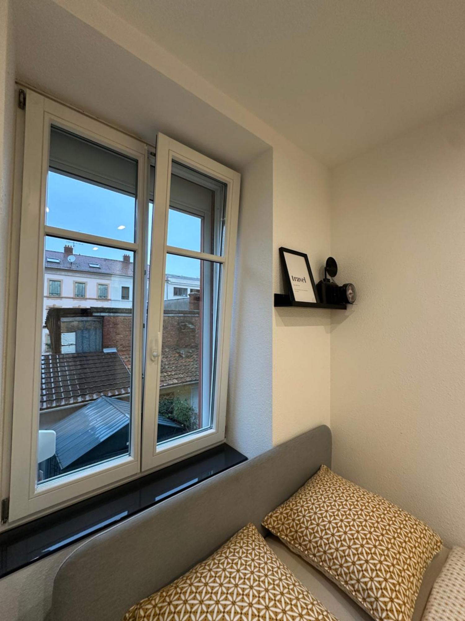 # Le 2 # Tres Beau T3 1Er Etage Tout Confort, Neuf, Mulhouse Centre 외부 사진