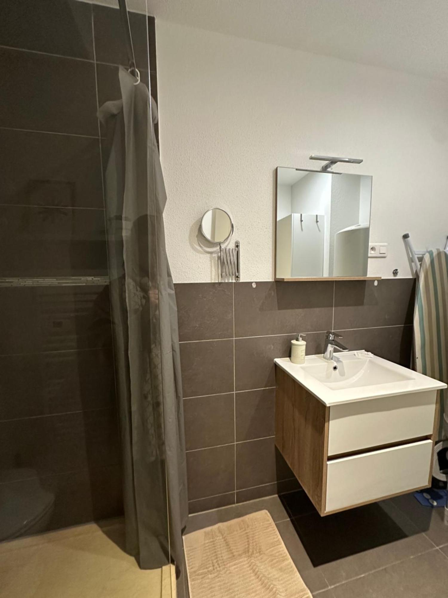# Le 2 # Tres Beau T3 1Er Etage Tout Confort, Neuf, Mulhouse Centre 외부 사진
