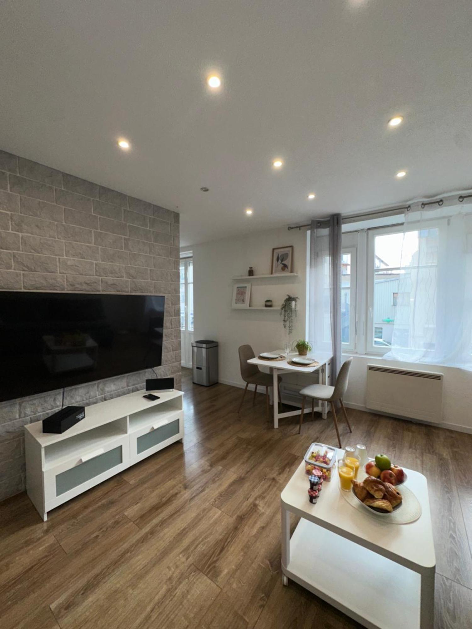 # Le 2 # Tres Beau T3 1Er Etage Tout Confort, Neuf, Mulhouse Centre 외부 사진